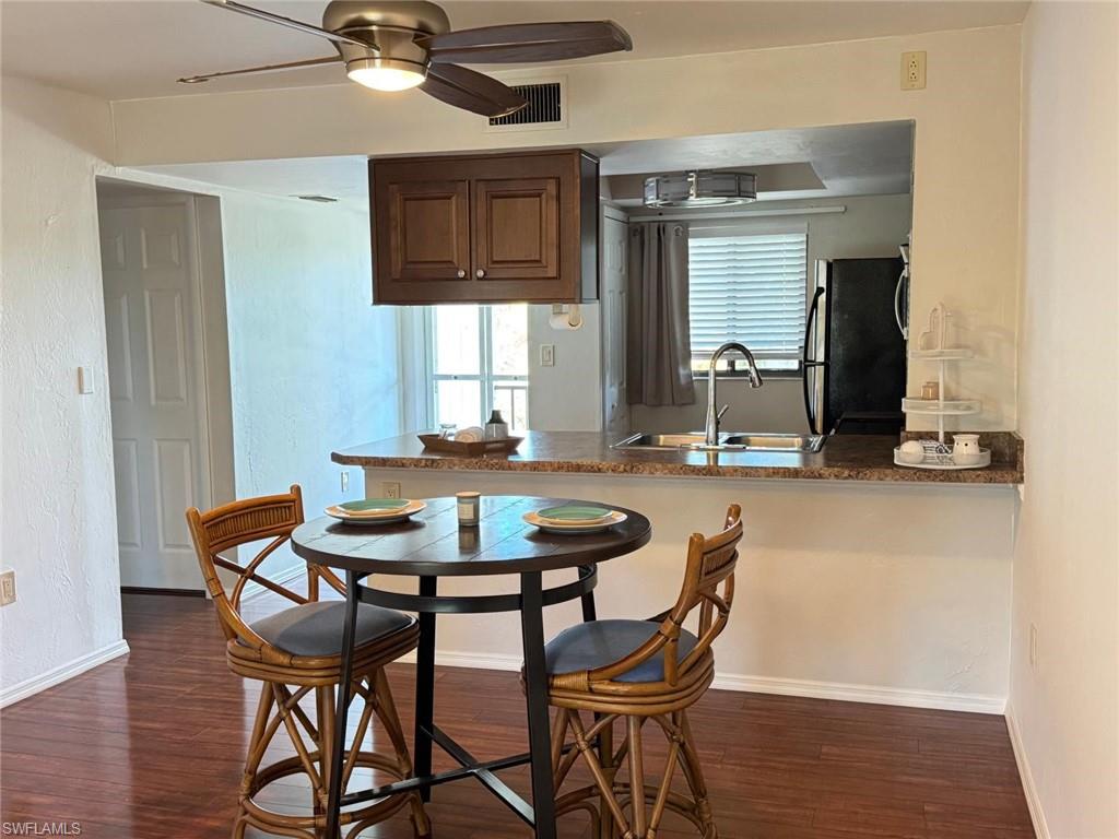 1211 Barrett RD 1106