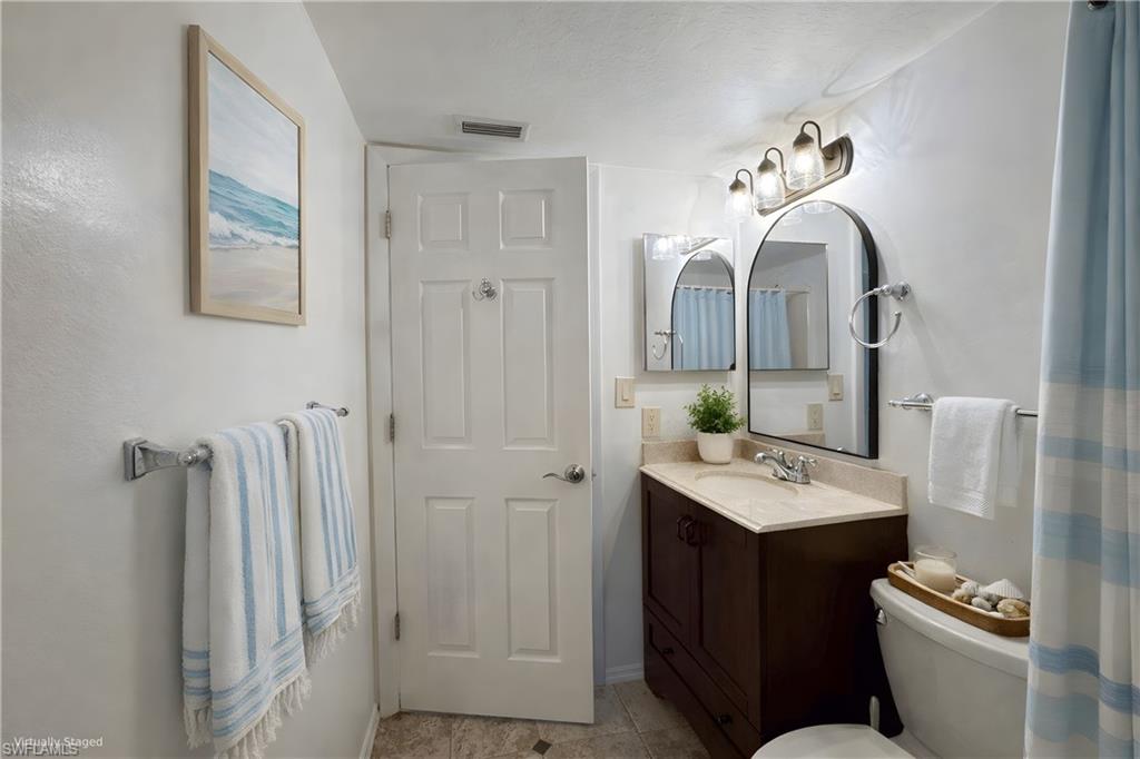 COUNTRY PINES CONDO - Residential