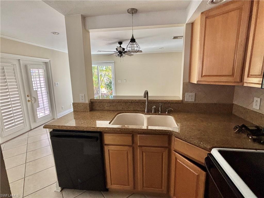 PROVINCETOWN - Residential