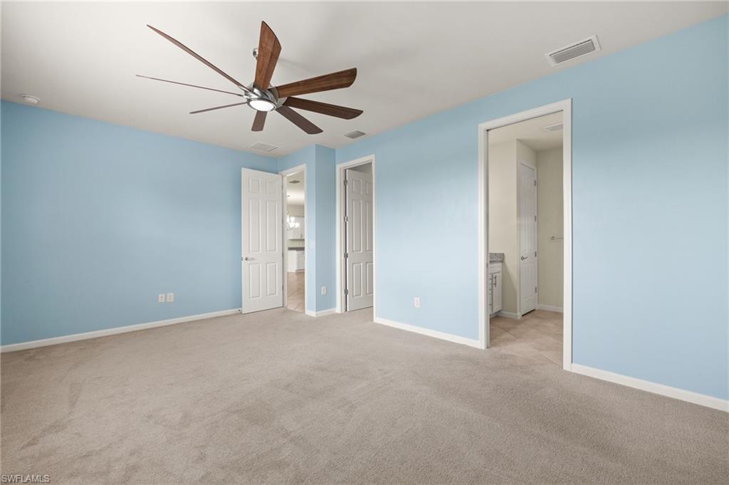 HAMPTON LAKES - Residential