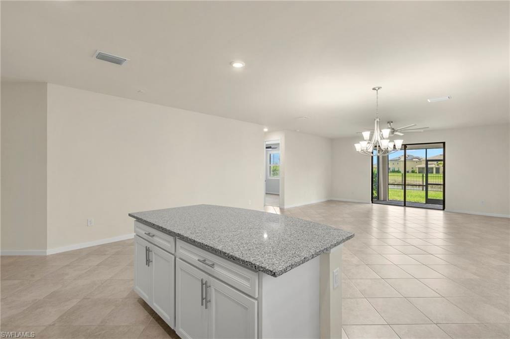 HAMPTON LAKES - Residential