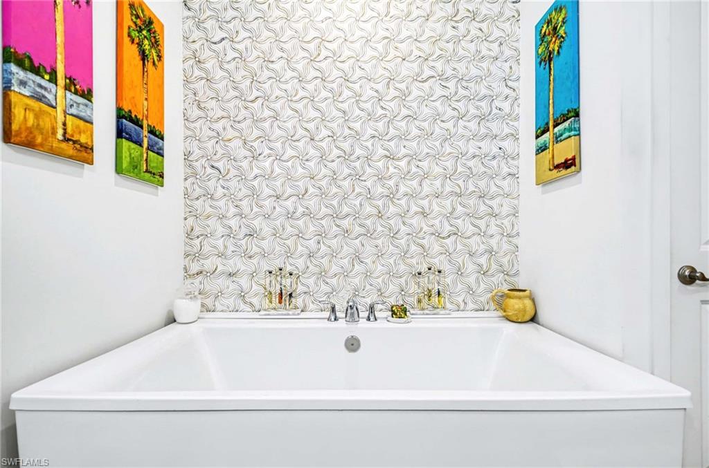 HAMILTON PLACE - Residential