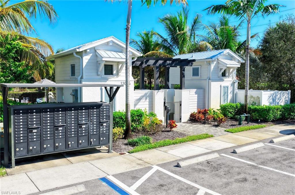 HAMILTON PLACE - Residential