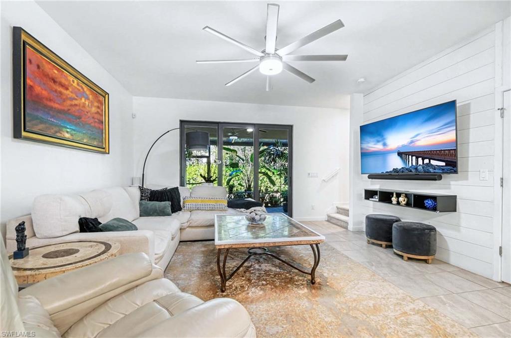 HAMILTON PLACE - Residential