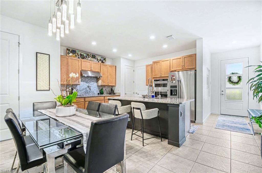 HAMILTON PLACE - Residential