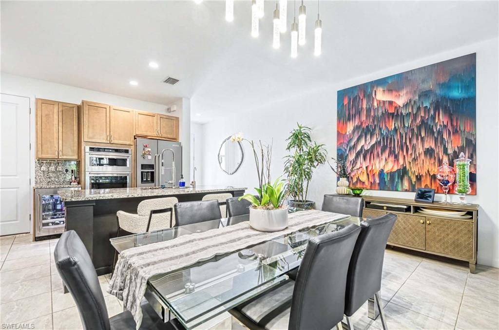 HAMILTON PLACE - Residential