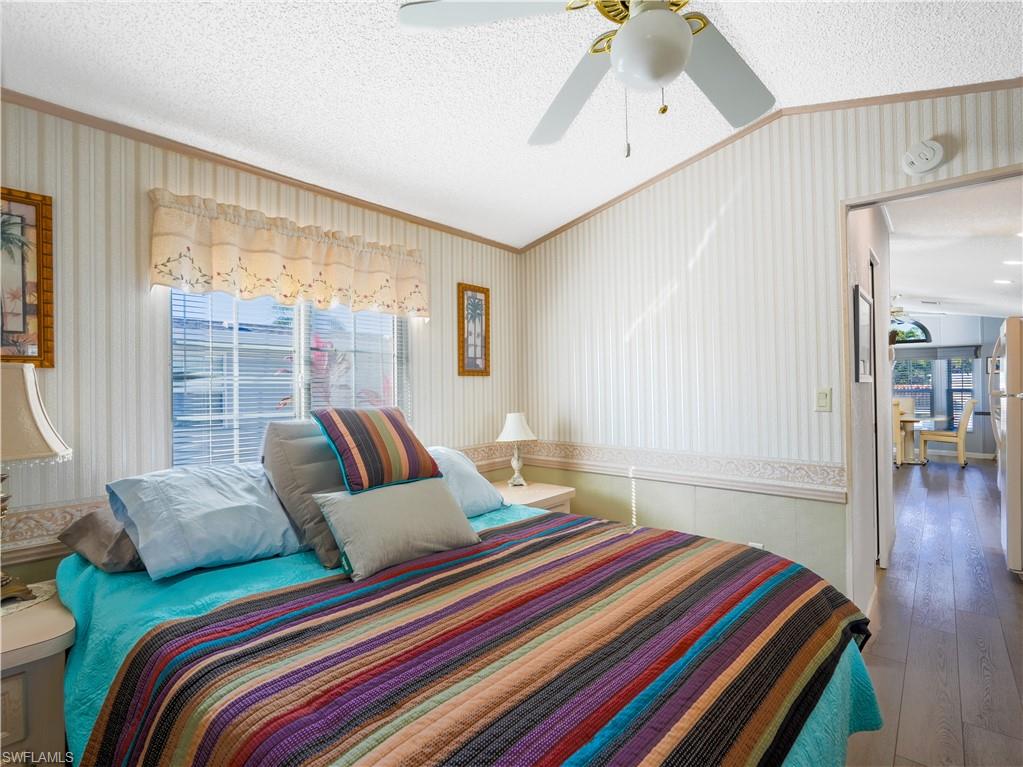 CRYSTAL LAKE RV RESORT - Residential