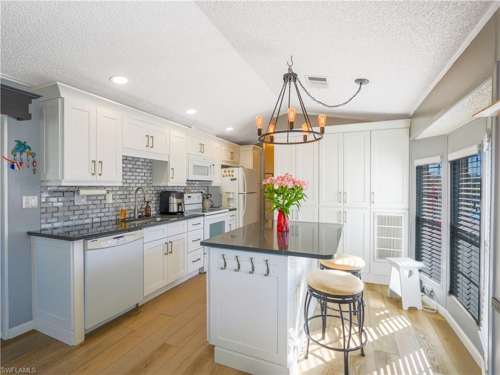 CRYSTAL LAKE RV RESORT - Residential