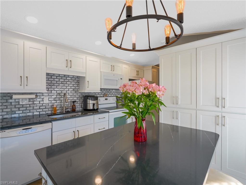 CRYSTAL LAKE RV RESORT - Residential