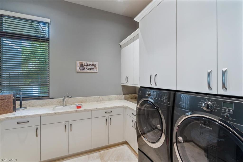 QUAIL WEST - Residential