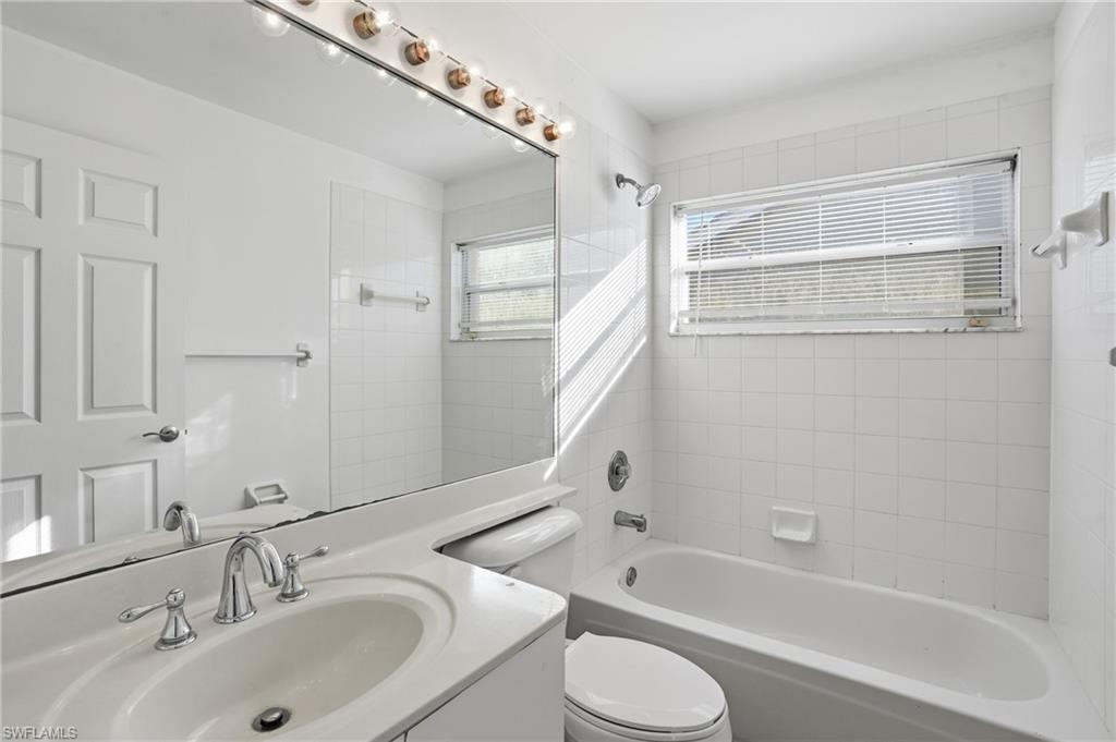 EAGLE POINTE - Residential