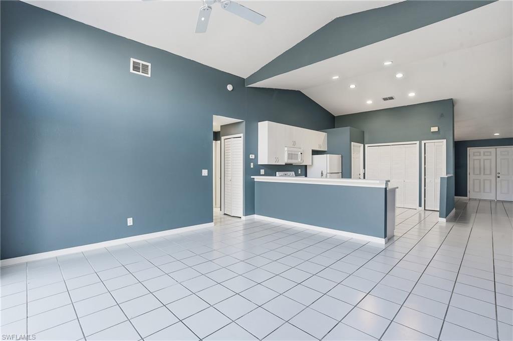 EAGLE POINTE - Residential