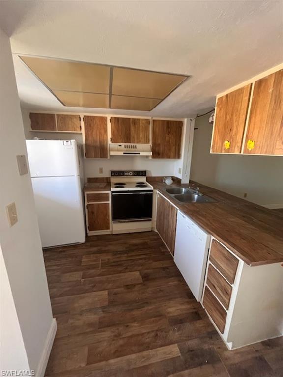 PINEWOOD SOUTH CONDO - Residential Lease