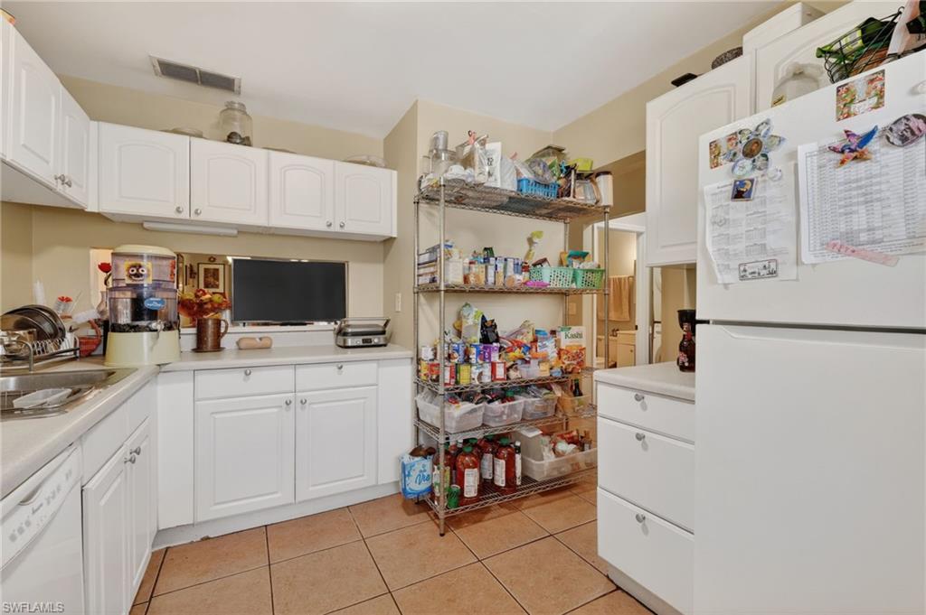 WOODGATE AT NAPLES - Residential