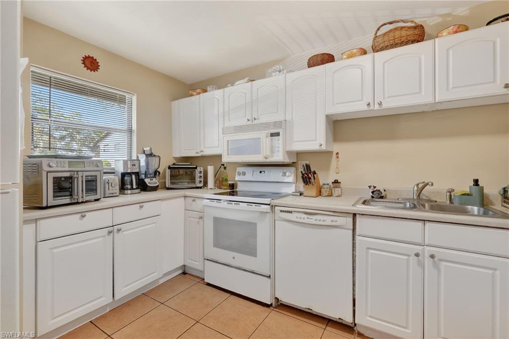 WOODGATE AT NAPLES - Residential