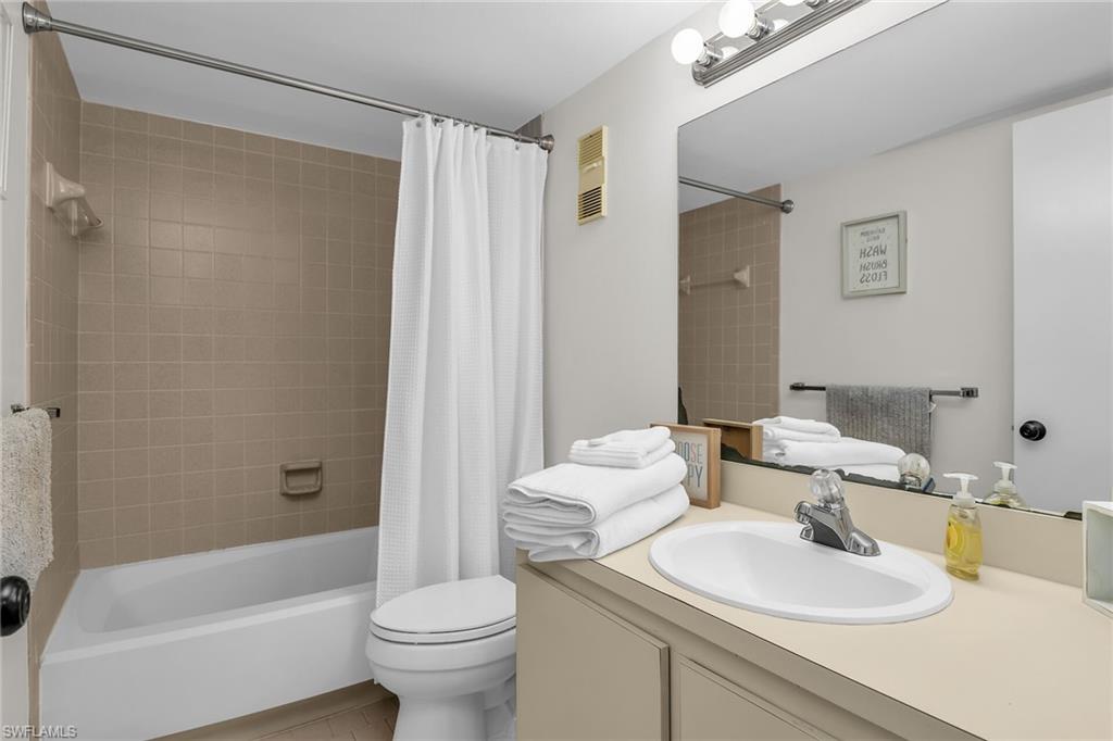 SOUTH SEAS - Residential