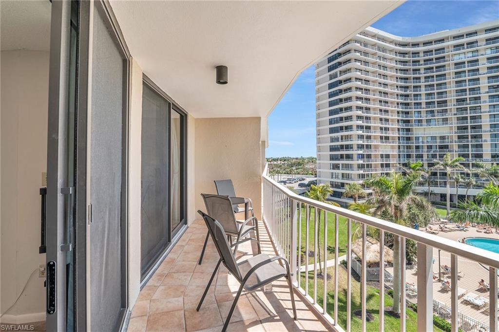 SOUTH SEAS - Residential