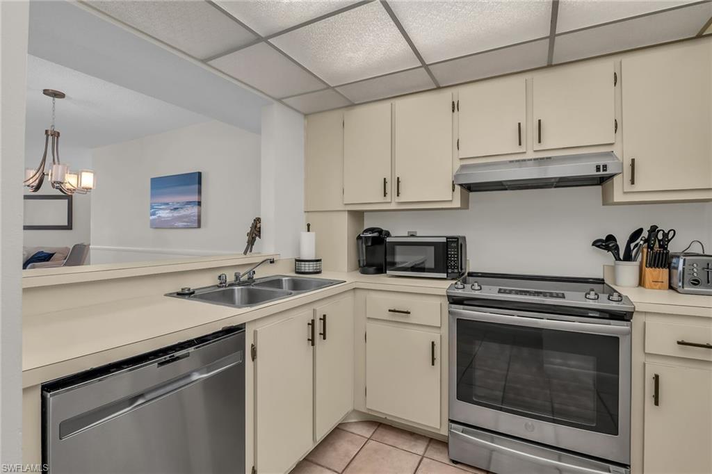 SOUTH SEAS - Residential