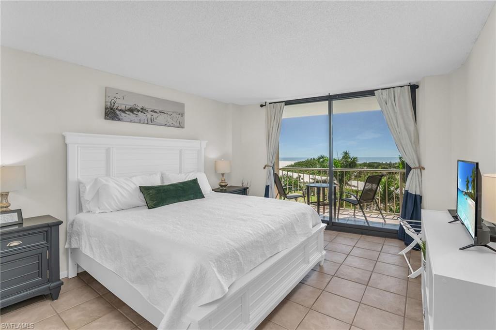 SOUTH SEAS - Residential