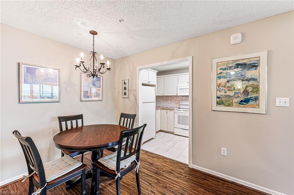 ARBOR TRACE - Residential