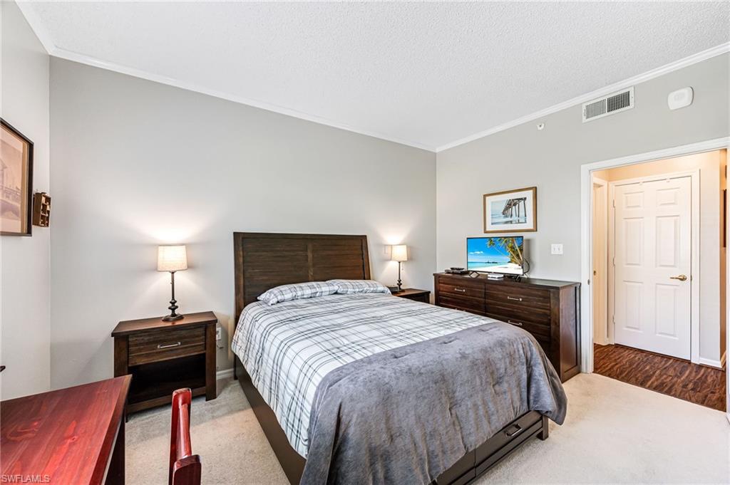 ARBOR TRACE - Residential