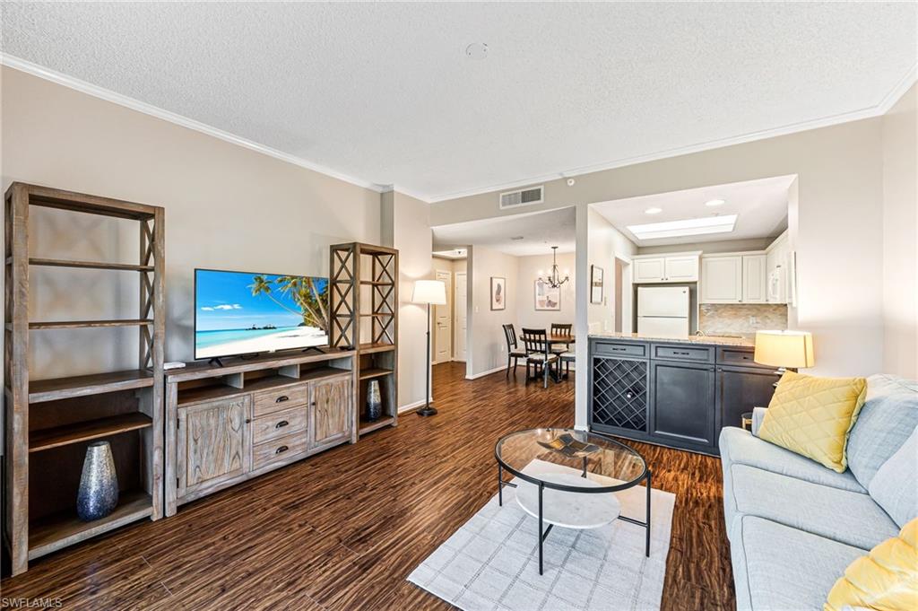 ARBOR TRACE - Residential