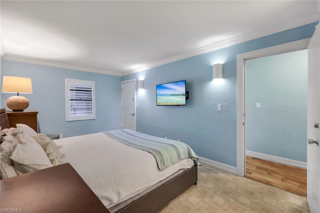 BAY VILLAS - Residential