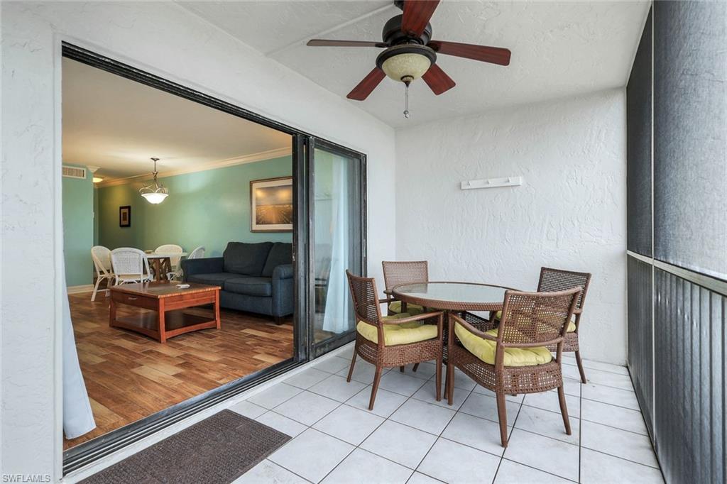 BAY VILLAS - Residential