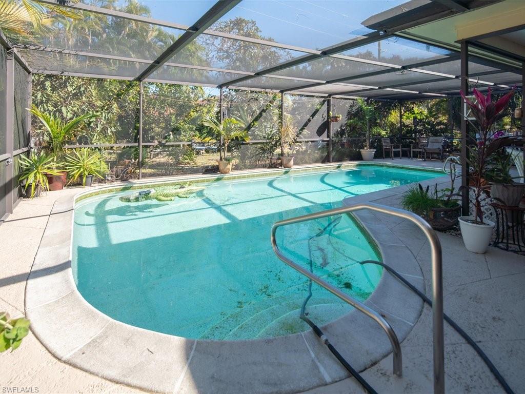 LAKEWOOD - Residential