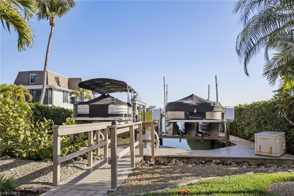 PALM BAY ESTATES - Residential