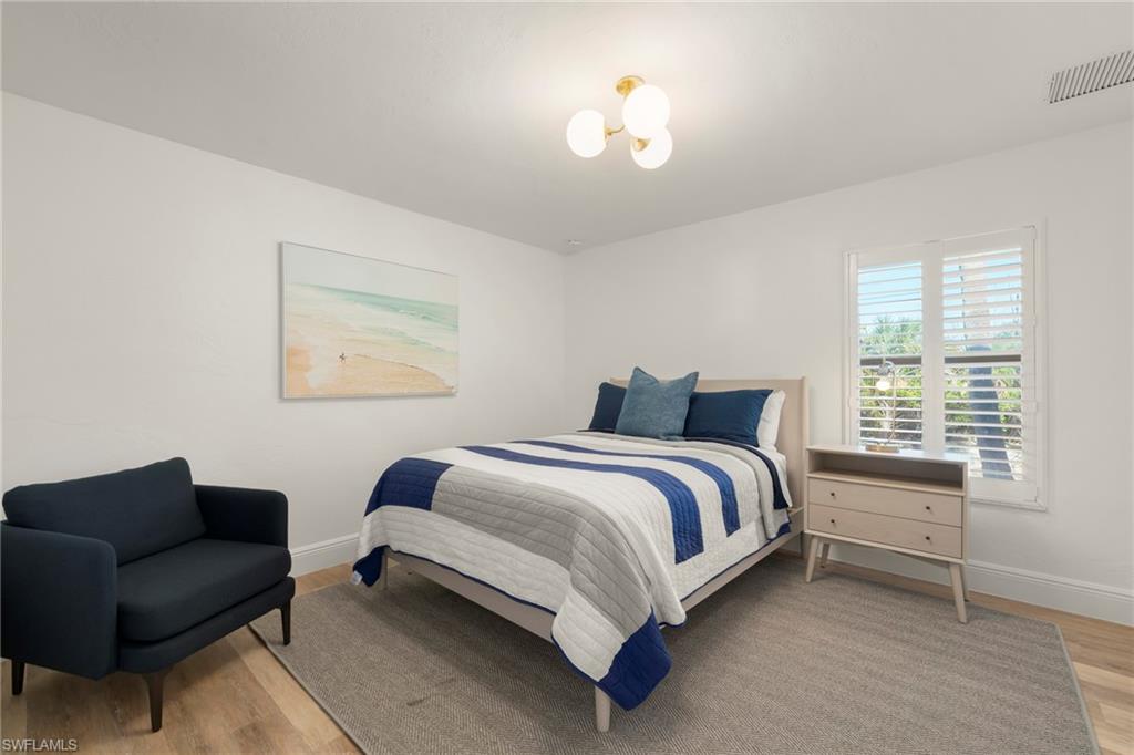 BEACH HOMES - Residential