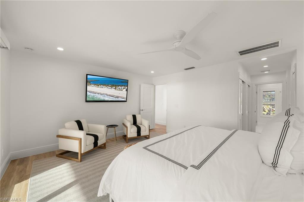 BEACH HOMES - Residential