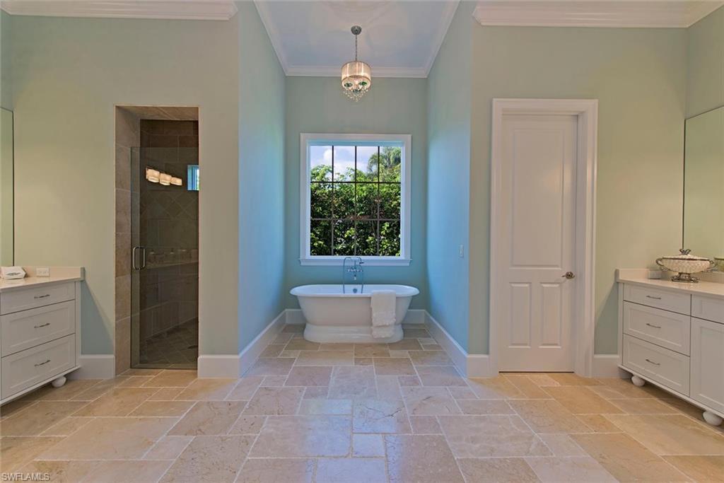 ROYAL HARBOR - Residential