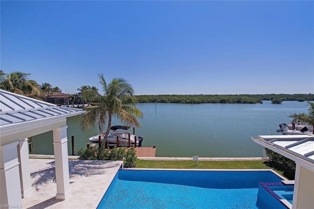 ROYAL HARBOR - Residential