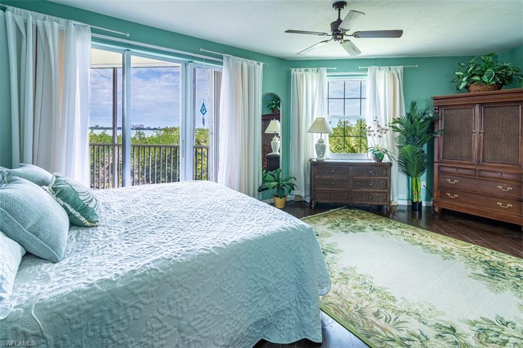 VINTAGE BAY - Residential