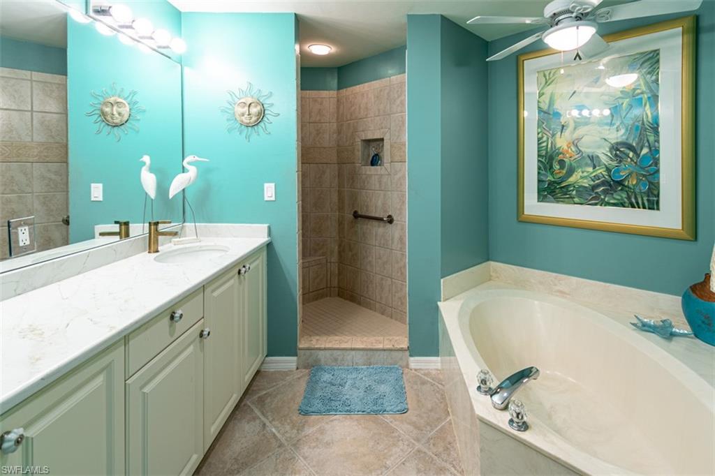 VINTAGE BAY - Residential