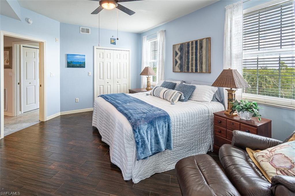 VINTAGE BAY - Residential