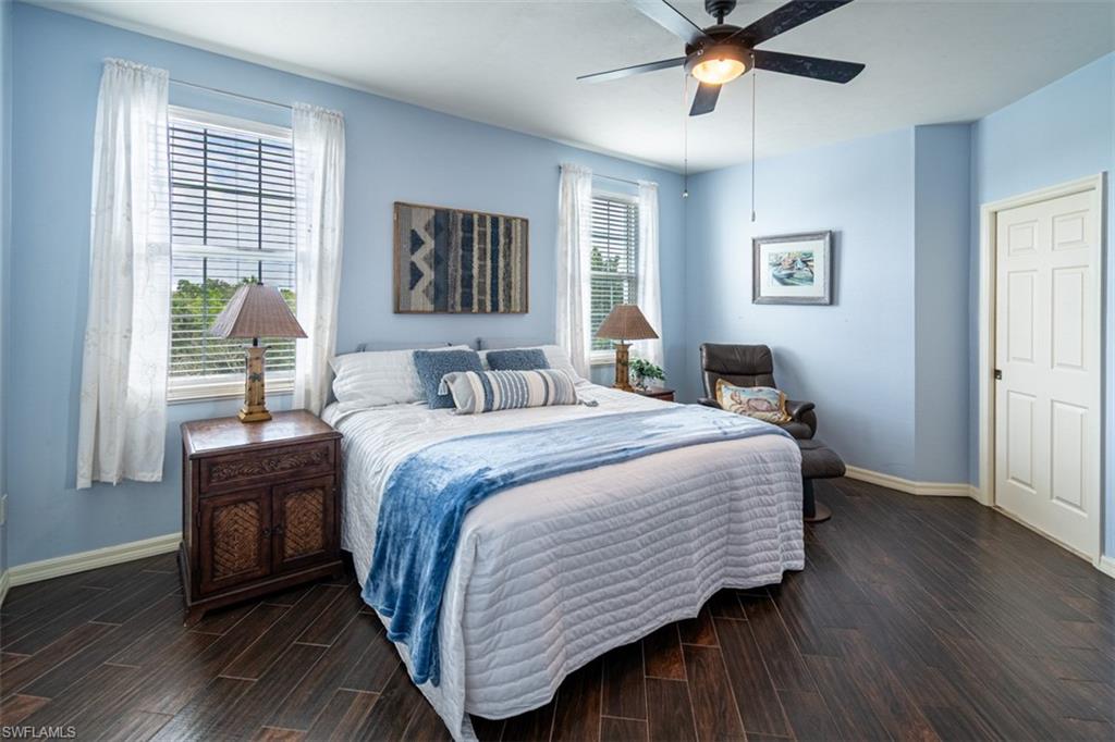 VINTAGE BAY - Residential