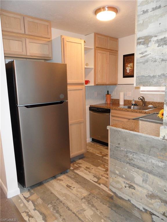 PROVINCETOWN - Residential