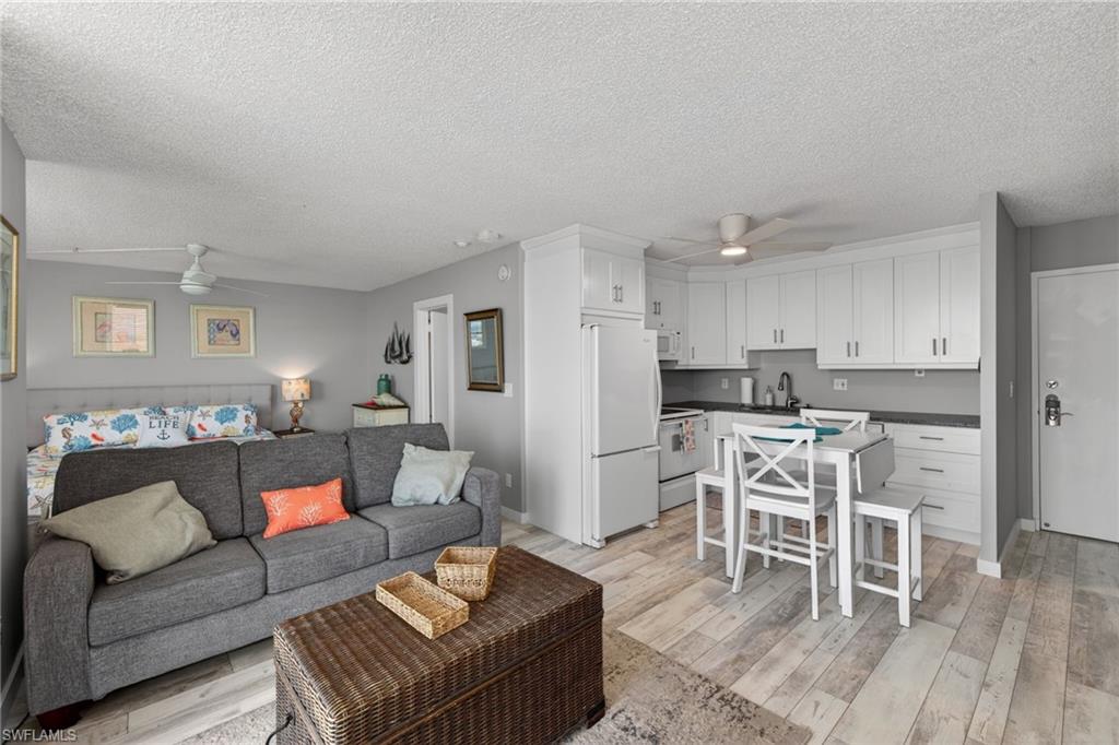 ESTERO BEACH AND TENNIS CLUB - Residential