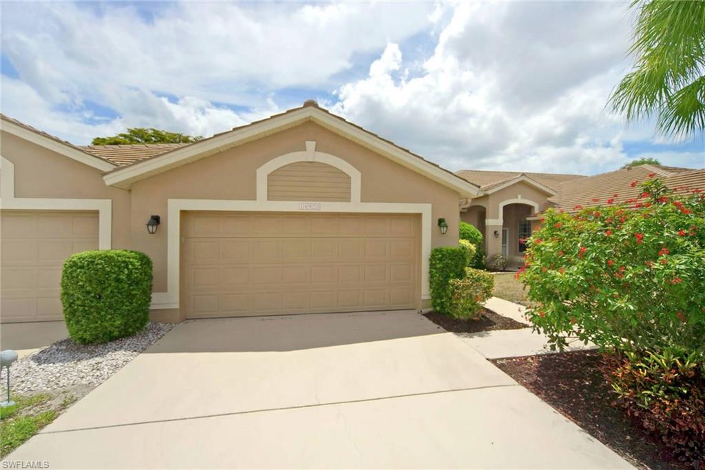 VILLAS AT OLDE HICKORY - Residential