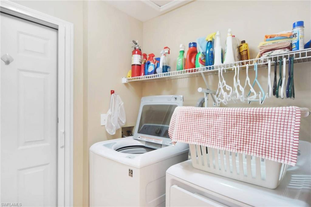 VILLAS AT OLDE HICKORY - Residential