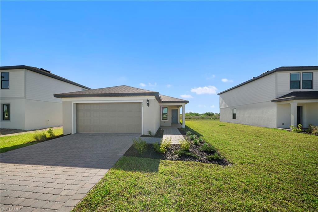 WHISPERING LAKES - Residential Lease