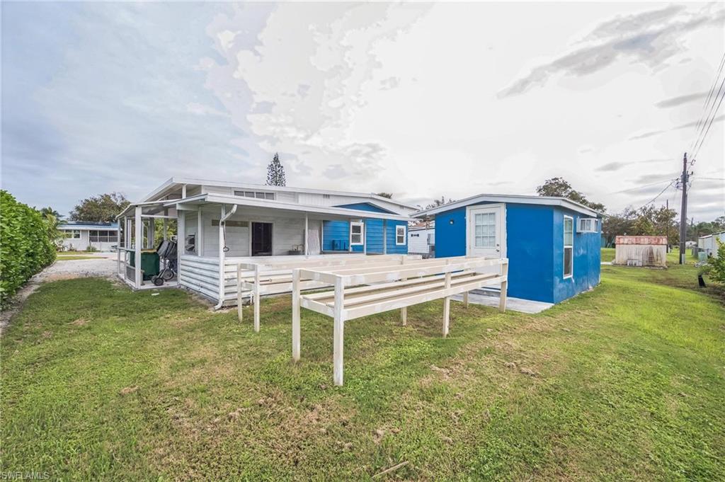 HENDERSON CREEK PARK - Residential