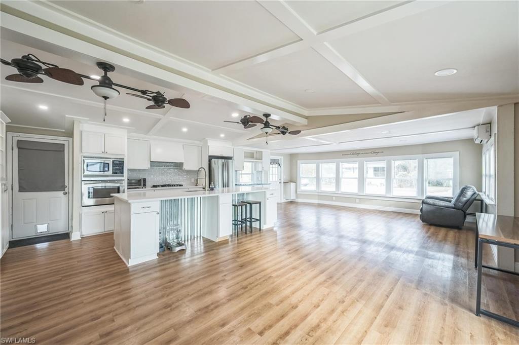 HENDERSON CREEK PARK - Residential