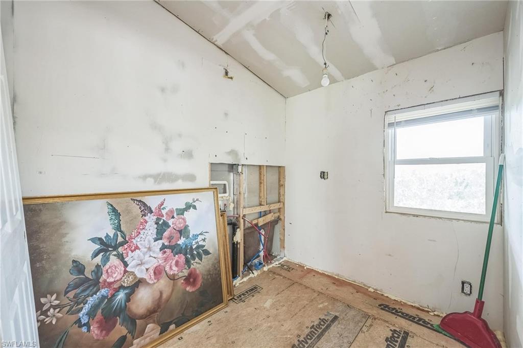 HENDERSON CREEK PARK - Residential