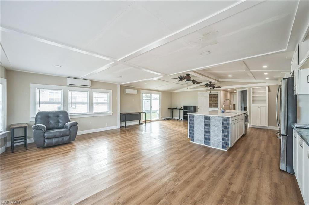 HENDERSON CREEK PARK - Residential