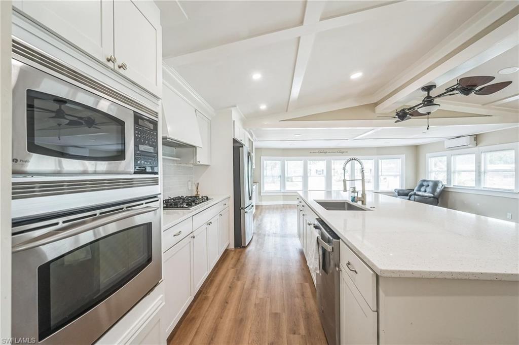 HENDERSON CREEK PARK - Residential