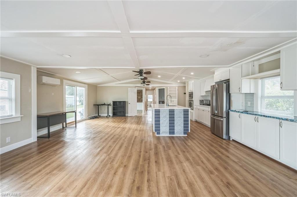 HENDERSON CREEK PARK - Residential