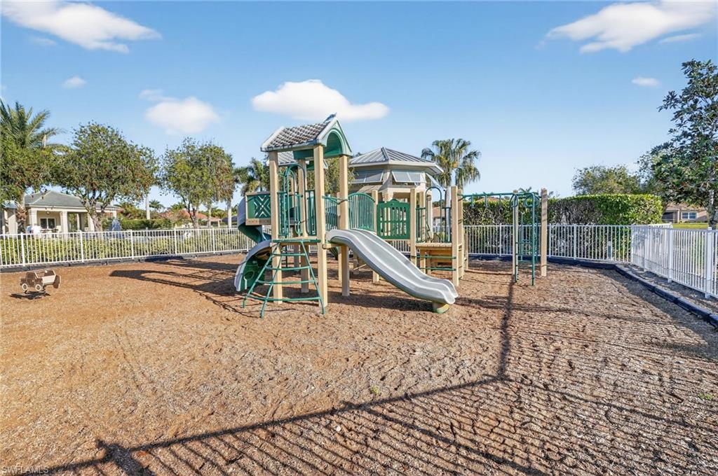 LINDSFORD - Residential